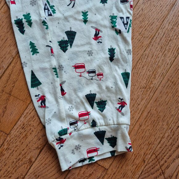 Carisma Christmas Holiday Winter Pajama Set Size Medium - Picture 5 of 12